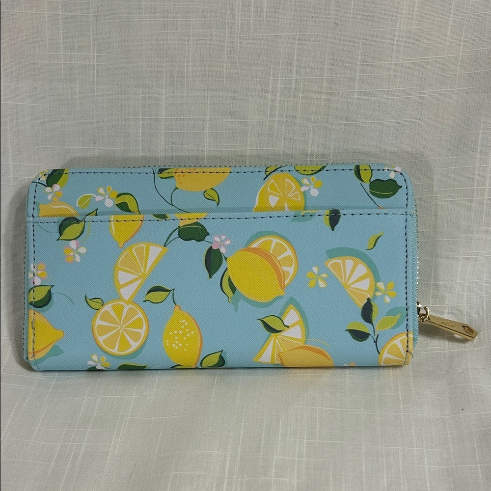 Trina Turk Blue Lemon Print Women's Wallet NWOT